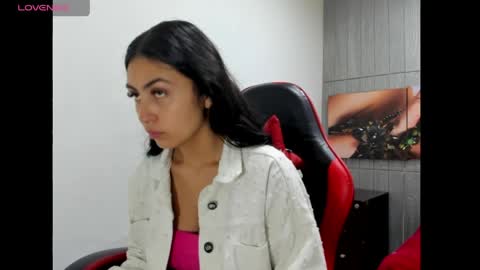 Snapshot of angell_cooper8 chatting on 04.26.26 Angell cooper8 online show from 04.26.26