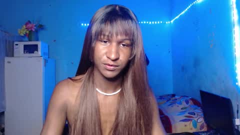 Snapshot of angell_dustt chatting on 10.15.25 Danielle online show from 10.15.25