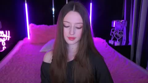 Snapshot of angellblush chatting on 10.02.25 AngelBlush online show from 10.02.25