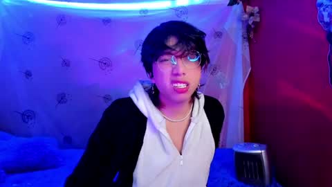 Snapshot of angellonfire chatting on 12.03.24 Angel  online show from 12.03.24