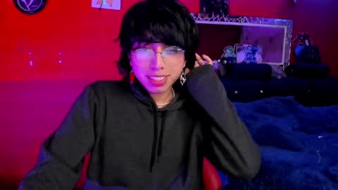 Snapshot of angellonfire chatting on 12.18.24 Angel  online show from 12.18.24