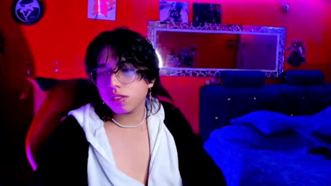 Snapshot of angellonfire chatting on 01.19.25 Angel  online show from 01.19.25