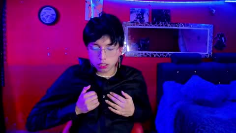 Snapshot of angellonfire chatting on 03.05.25 Angel  online show from 03.05.25