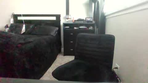 Angel Marie online show from 12.16.25