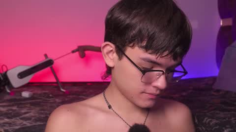 Angelo I work from home this is my room  online show from 11.11.25