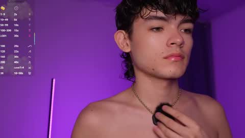 Angelo I work from home this is my room  online show from 04.13.26