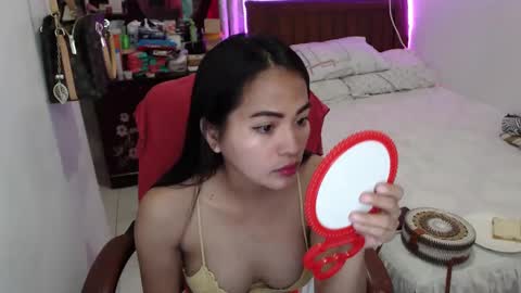 Snapshot of angelofcumx chatting on 12.26.24 sabina online show from 12.26.24