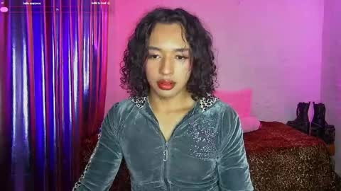   online show from 05.10.26
