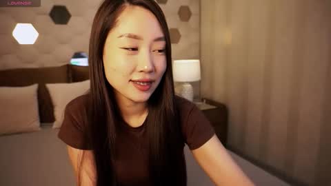 Snapshot of angelshy_ chatting on 09.24.25 angelshy_ online show from 09.24.25