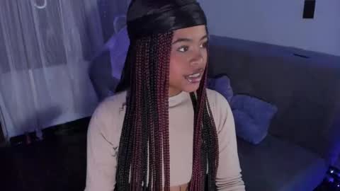 Snapshot of angelsmia_ chatting on 02.24.25  MIA available content ask online show from 02.24.25