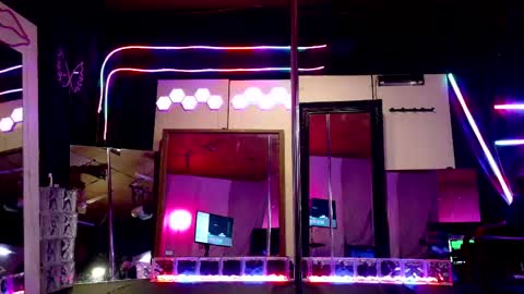 Madison Marie online show from 02.22.25