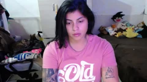 Snapshot of angelswhithe chatting on 10.12.25 angels online show from 10.12.25