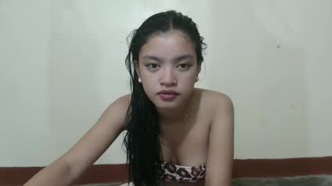 Snapshot of angelxmills chatting on 02.22.26 angelxmills online show from 02.22.26