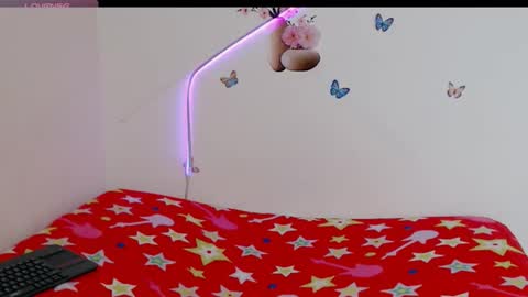 Snapshot of angelyxs chatting on 11.02.25 Angelyxs online show from 11.02.25