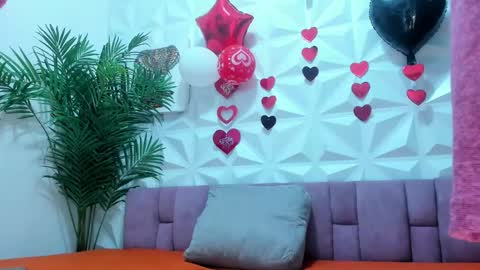 Snapshot of anggie_miller chatting on 02.26.26 anggie online show from 02.26.26