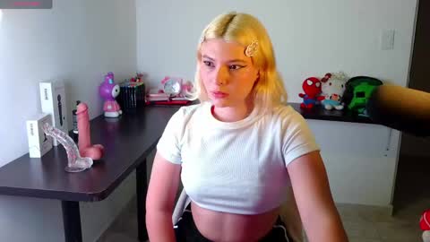 Ania online show from 04.26.26