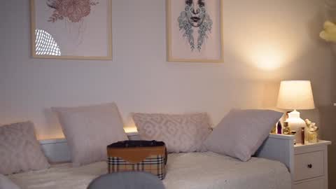     online show from 12.02.24