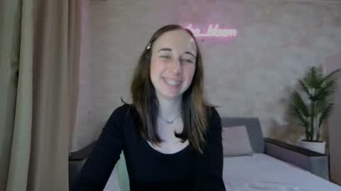 anikabloom online show from 02.06.25