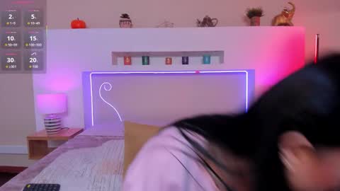 Anika Romano online show from 02.12.26