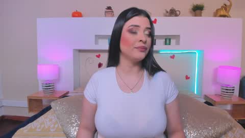 Anika Romano online show from 04.03.26