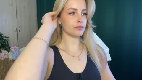 Anita online show from 05.18.26
