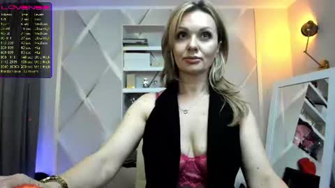 Anita online show from 06.19.26