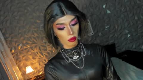 Miss Ann online show from 01.26.25