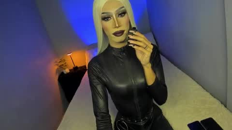 Miss Ann online show from 09.25.25