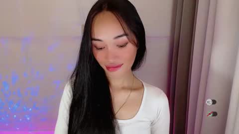 Snapshot of anitaguen chatting on 01.26.25 anita online show from 01.26.25