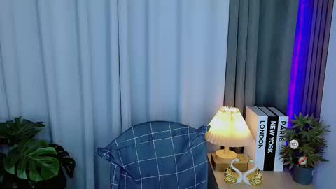 Snapshot of anitaguen chatting on 10.10.25 anita online show from 10.10.25