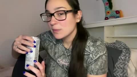Snapshot of anitayurmoni chatting on 06.19.26 anitayurmoni online show from 06.19.26