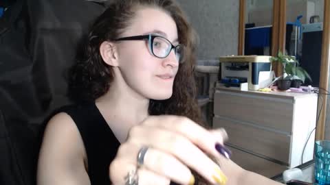 Snapshot of ankey_rayah chatting on 12.14.24 Nameless online show from 12.14.24