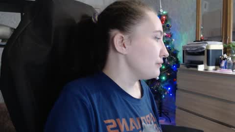 Snapshot of ankey_rayah chatting on 12.29.24 Nameless online show from 12.29.24