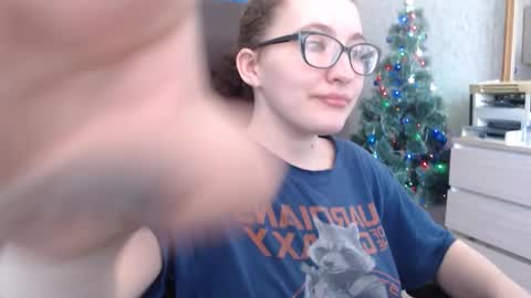 Snapshot of ankey_rayah chatting on 02.06.25 Nameless online show from 02.06.25