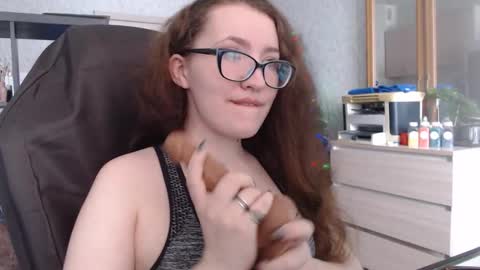 Snapshot of ankey_rayah chatting on 02.11.25 Nameless online show from 02.11.25