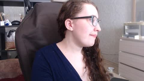 Snapshot of ankey_rayah chatting on 03.06.25 Nameless online show from 03.06.25