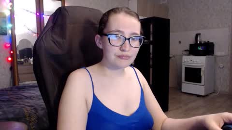 Snapshot of ankey_rayah chatting on 04.19.26 Nameless online show from 04.19.26