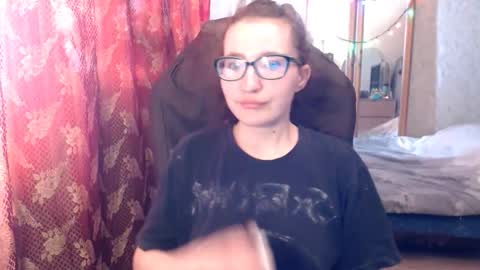 Snapshot of ankey_rayah chatting on 04.24.26 Nameless online show from 04.24.26