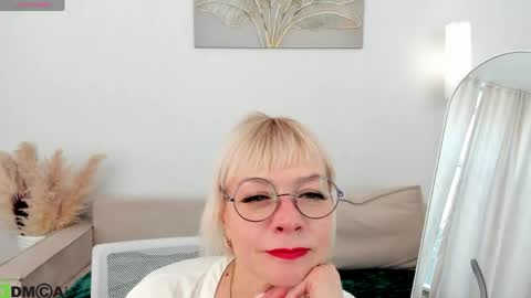 ann_annise online show from 05.15.26