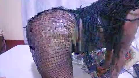 ann_keller online show from 12.20.25