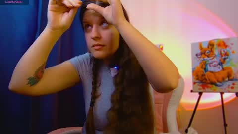 Snapshot of ann_mikele chatting on 04.13.26 Ann online show from 04.13.26