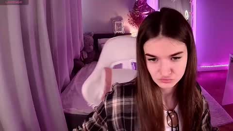 Snapshot of ann_woood chatting on 03.04.26 ann_woood online show from 03.04.26