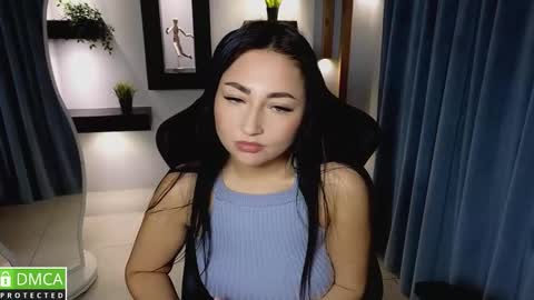 Snapshot of anna873 chatting on 11.24.25 Anna online show from 11.24.25