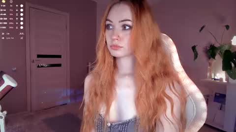 Snapshot of anna_bronson chatting on 06.14.26 Anna online show from 06.14.26