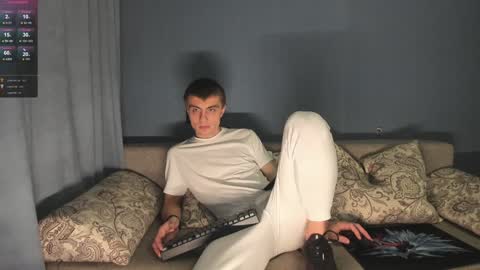 Snapshot of anna_jason chatting on 01.07.25 Fansly Jason sweet ass online show from 01.07.25