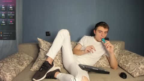 Snapshot of anna_jason chatting on 01.22.25 Fansly Jason sweet ass online show from 01.22.25