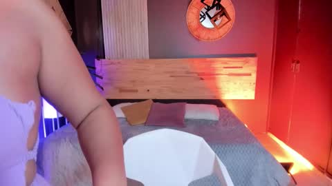 Anna online show from 11.27.25