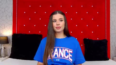 Anna online show from 07.04.26
