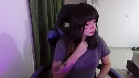 Anna online show from 10.12.25