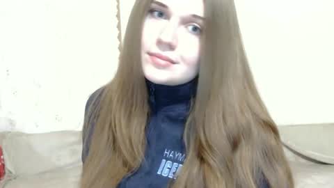 Snapshot of annagoldy chatting on 01.19.26 Anna online show from 01.19.26